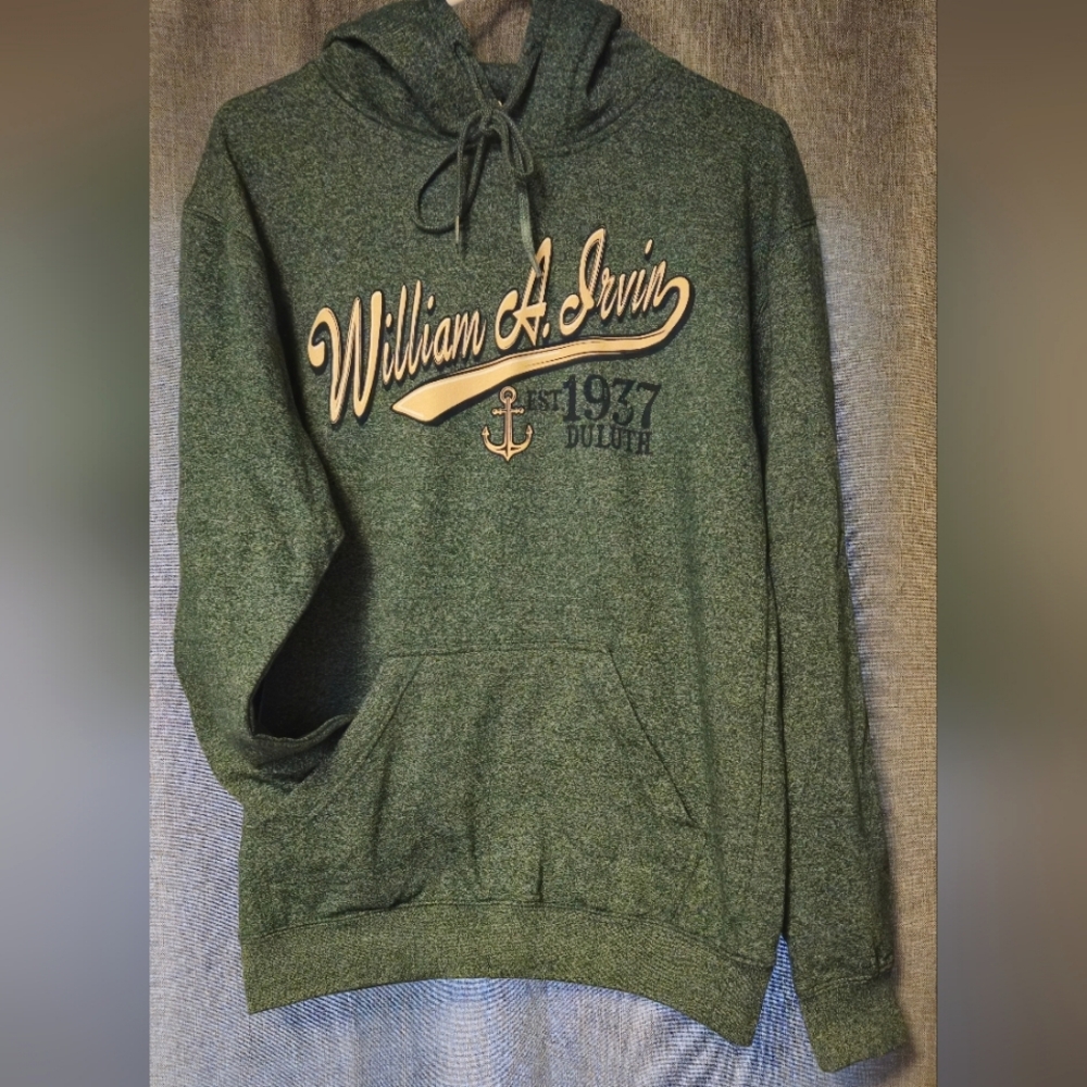 Retro Vision William A. Irvin (Duluth MN) Heather Green Adult Sm Pullover Hoodie